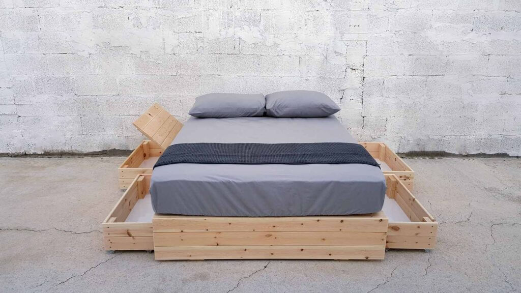 מיטה עם ארגזי מגירות מעץ טבעי